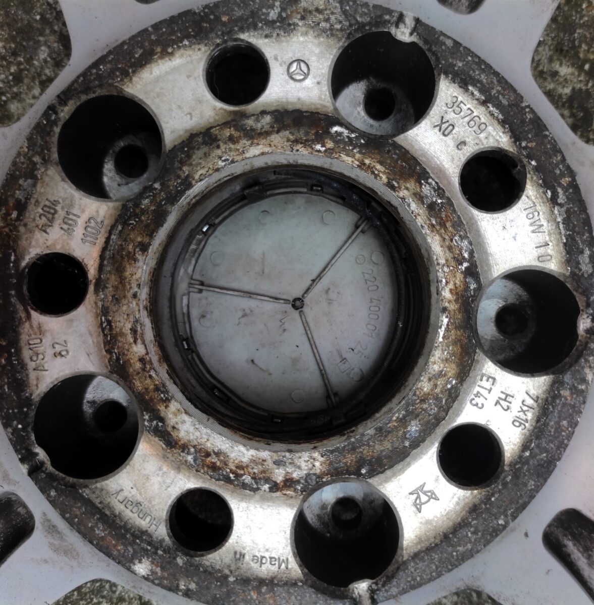 Prodajem felge, Mercedes w204 (može i na druge), vrlo dobro stanje, 4 kom, Sesvete