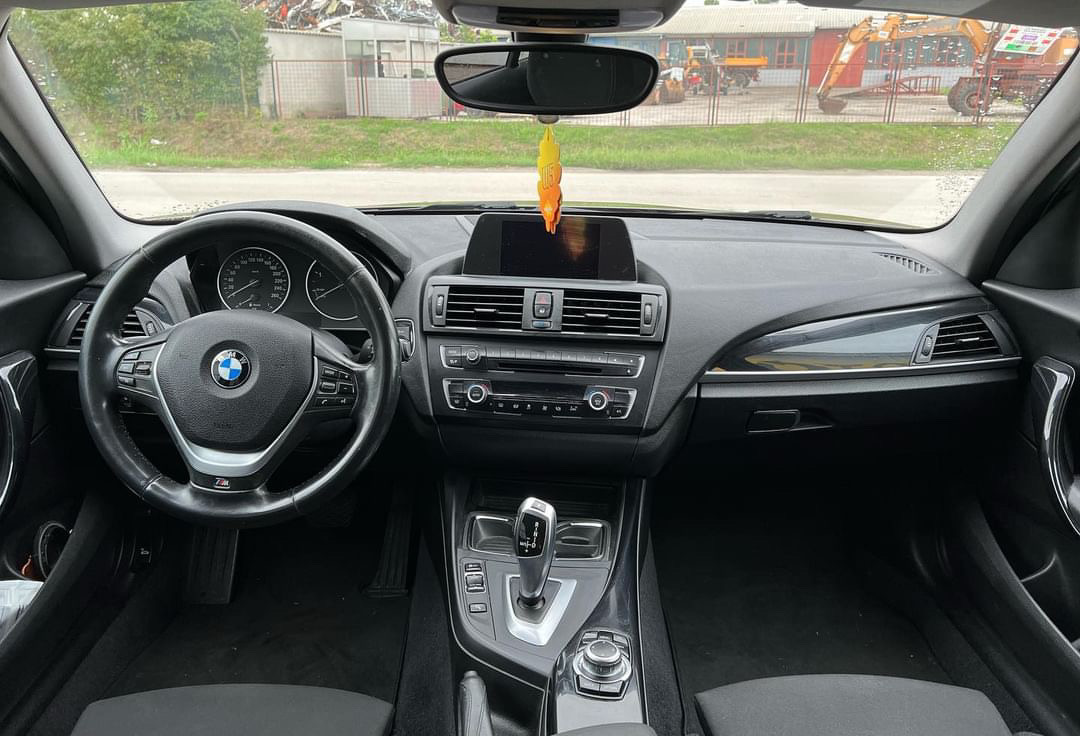 Prodajem Bmw serija 1, AUTOMATIC