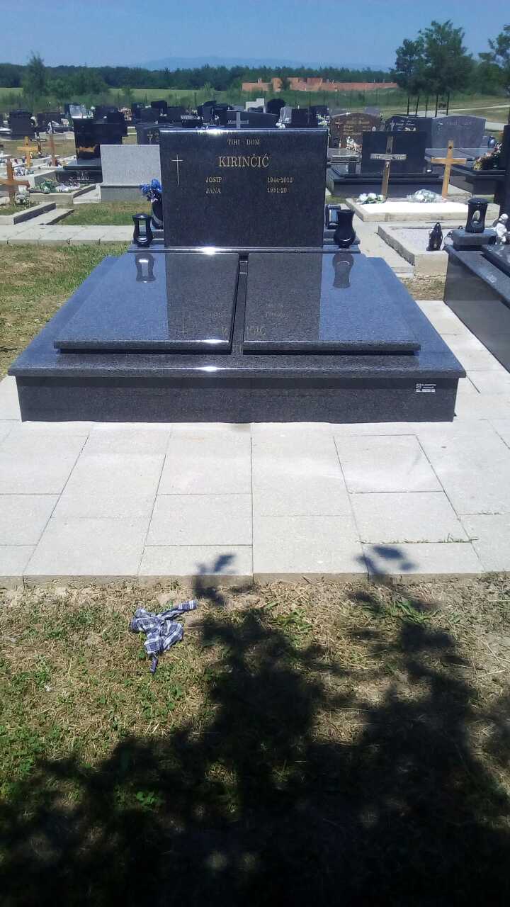 Klesarstvo nadgrobni spomenik Gazista stubišta skaline klupice