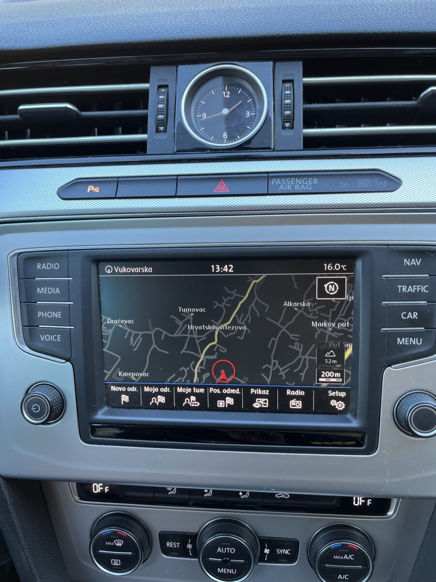 Wv Passat Variant 1,6Tdi Bluemotion